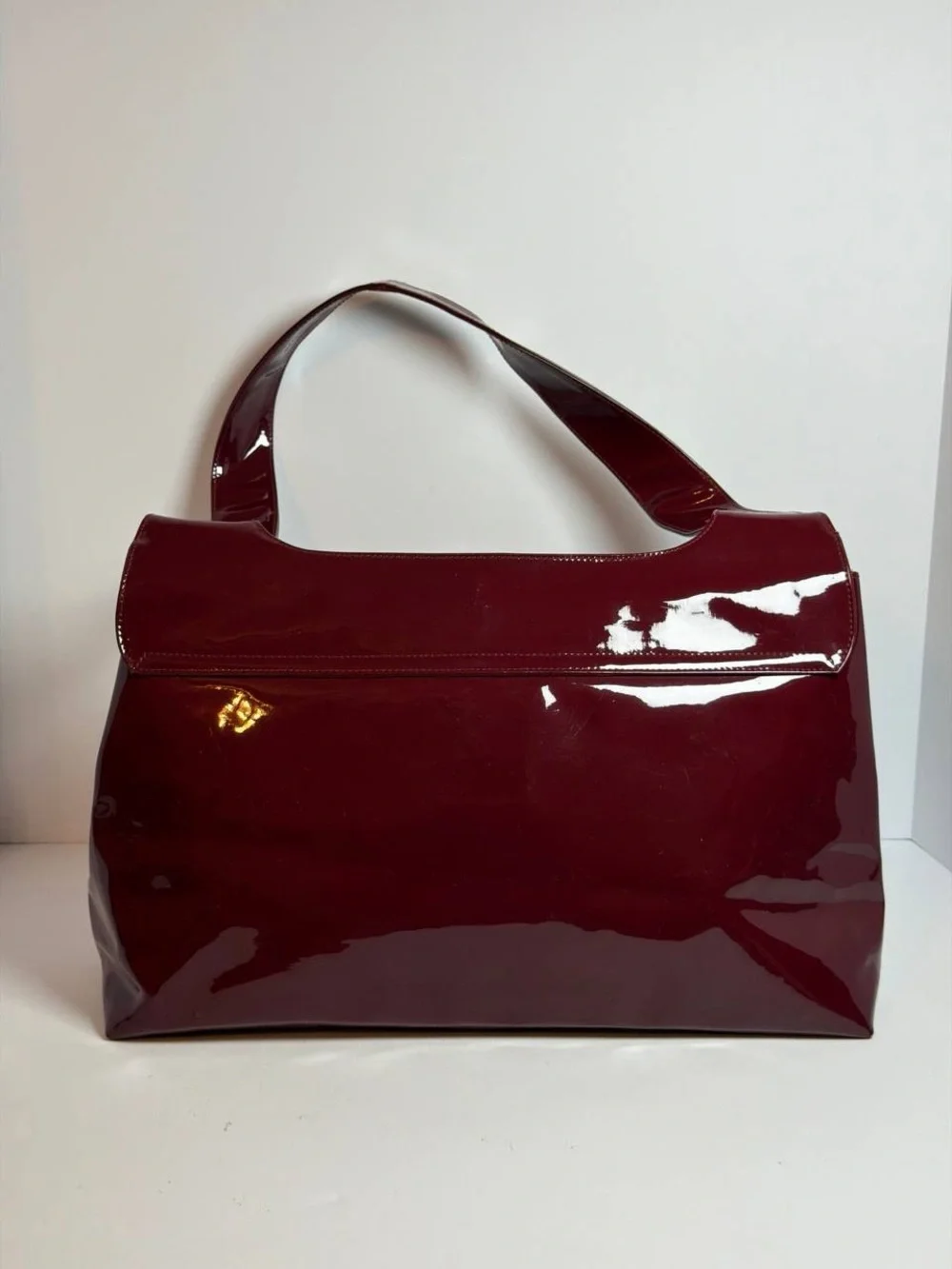 Salvatore Ferragamo Gancini Burgundy Glossy Patent Leather Shoulder Bag